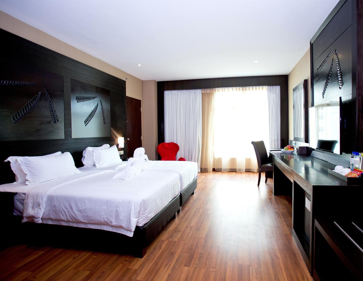 Vouk Hotel Suites, Penang Джорджтаун Екстер'єр фото